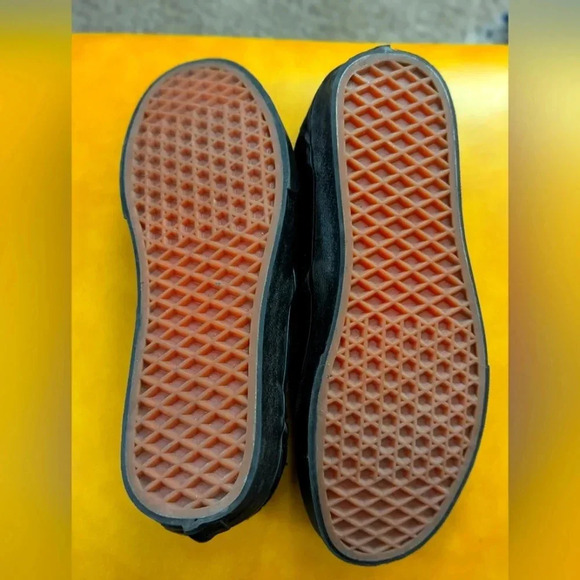 Vans Black on Black slip ons Size 7 - Picture 4 of 7